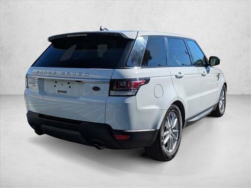 Used 2017 Land Rover Range Rover Sport SE image 5