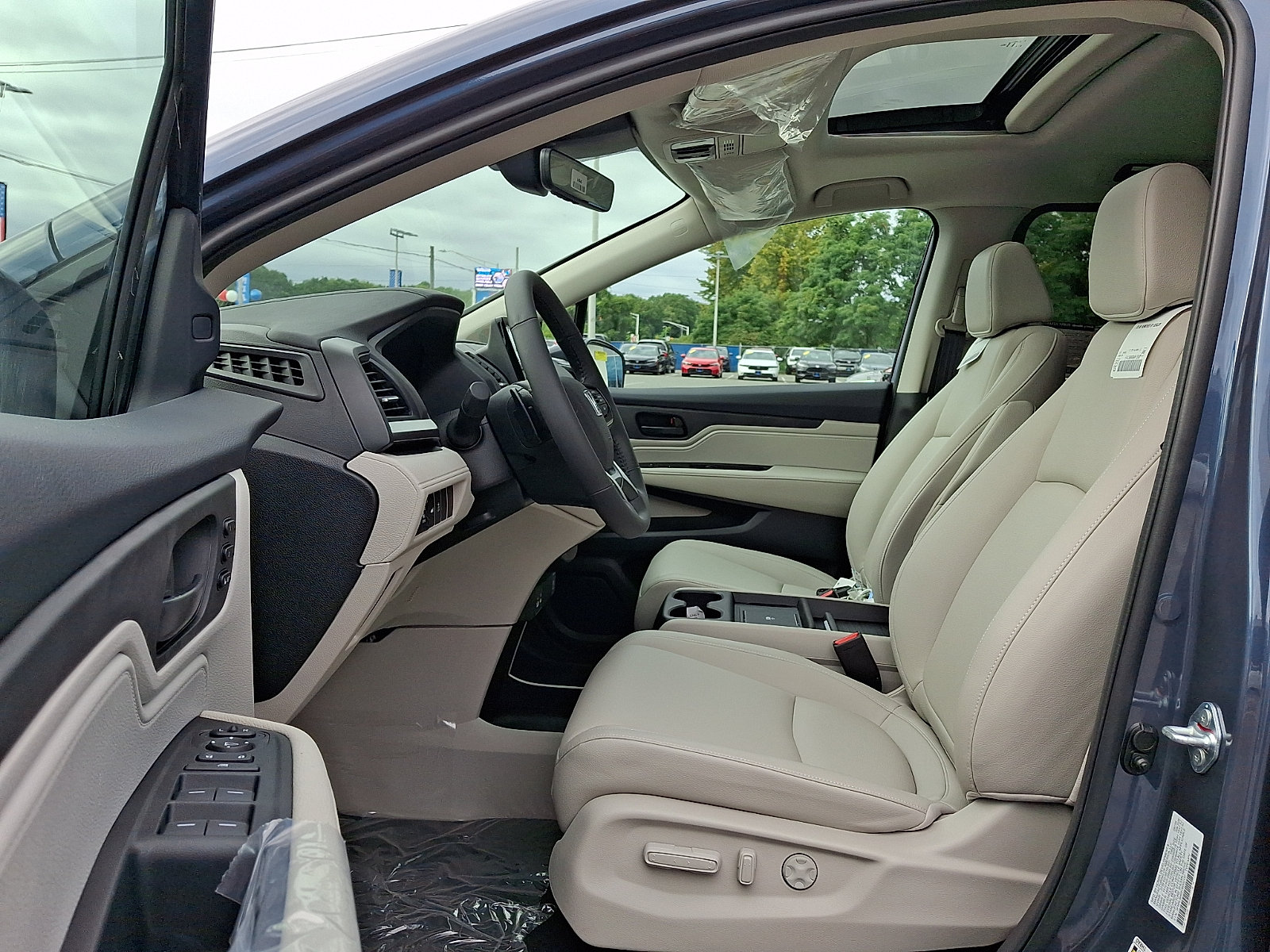 New 2027 Honda Odyssey EX-L image 6