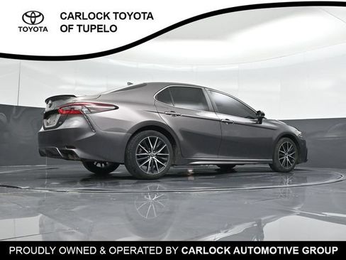 Used 2022 Toyota Camry SE FWD image 40