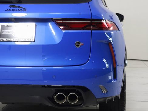 Used 2024 Jaguar F-PACE SVR image 88