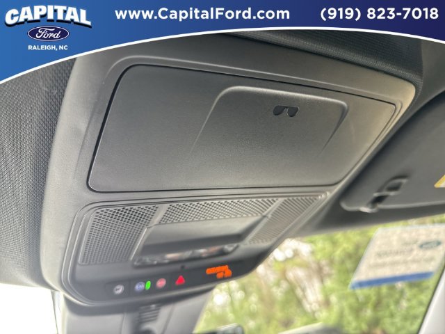 Used 2026 GMC Acadia Elevation w/ Elevation Premium Package FWD image 32
