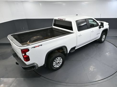 Used 2023 Chevrolet Silverado 2500 LT AWD/4WD image 57
