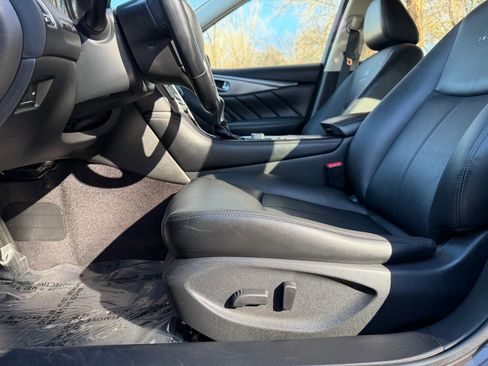 Used 2014 INFINITI Q50 Premium w/ Navigation Package image 18