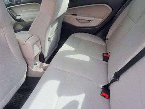 Used 2018 Ford Fiesta SE image 19