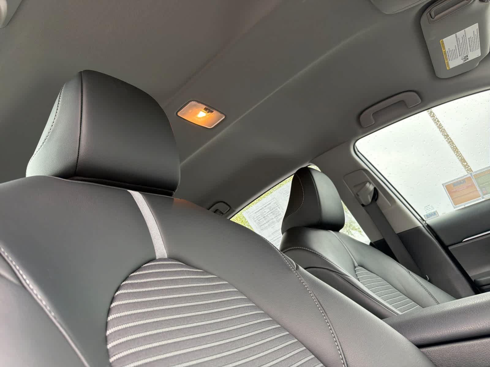 Used 2024 Toyota Camry SE FWD image 16