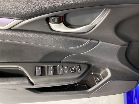 Used 2018 Honda Civic EX-L image 12