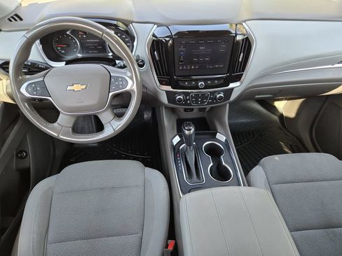 Used 2020 Chevrolet Traverse LT AWD/4WD image 17