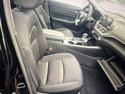 Certified 2024 Nissan Altima 2.5 SV image 14