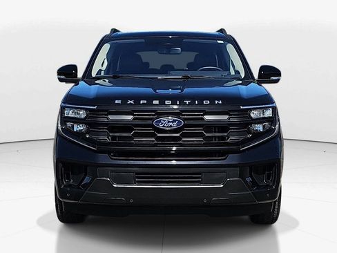 Used 2025 Ford Expedition Max Active image 11