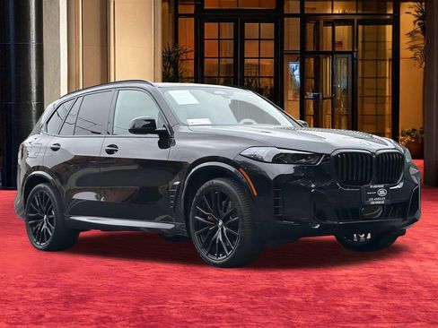Used 2026 BMW X5 xDrive40i w/ M Sport Package AWD/4WD image 7