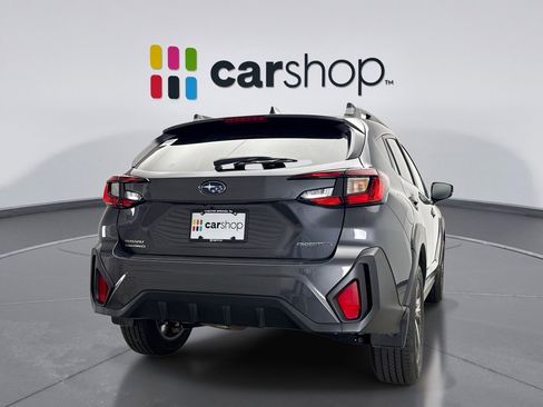 Used 2024 Subaru Crosstrek 2.0i Premium image 5