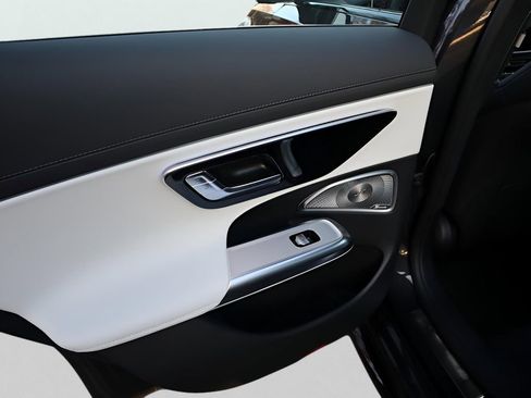 New 2026 Mercedes-Benz E 53 AMG e 4MATIC Sedan image 21