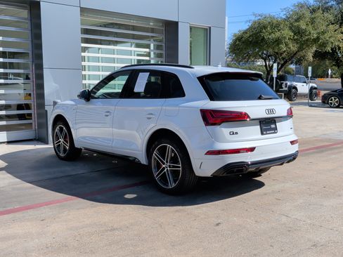 Certified 2024 Audi Q5 e Premium Plus w/ Premium Plus Package image 7