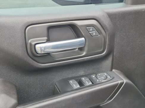 Certified 2025 Chevrolet Silverado 2500 Custom w/ Custom Value Package AWD/4WD image 21