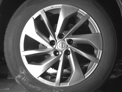 Used 2015 Nissan Rogue SL w/ SL Premium Package image 13