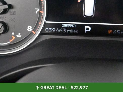 Used 2024 Mitsubishi Outlander SE image 38