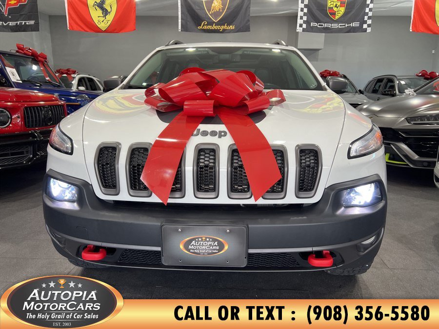 Used 2018 Jeep Cherokee Trailhawk AWD/4WD image 43