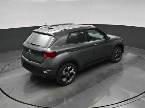New 2026 Hyundai Venue SEL FWD image 30