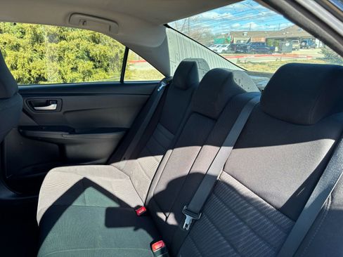 Used 2017 Toyota Camry LE image 23