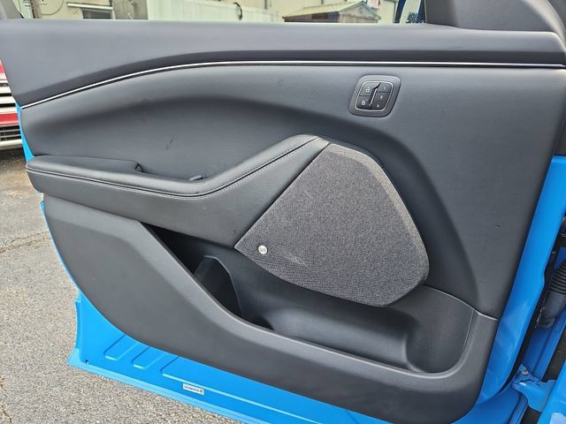 Used 2023 Ford Mustang Mach-E Premium RWD image 33
