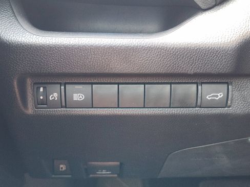 Used 2024 Toyota RAV4 XSE AWD/4WD image 24