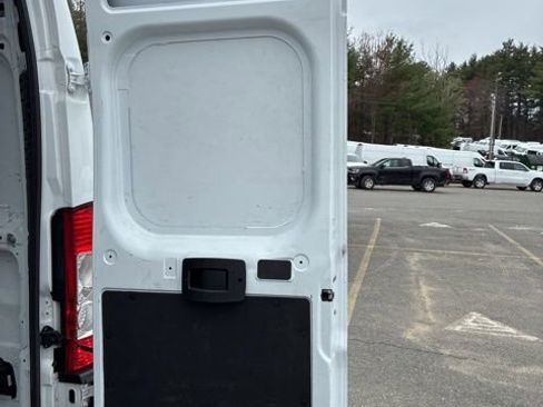 Used 2023 RAM ProMaster 2500 image 14