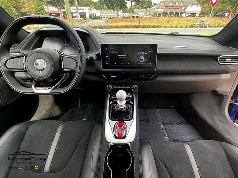 New 2025 Lotus Emira image 5