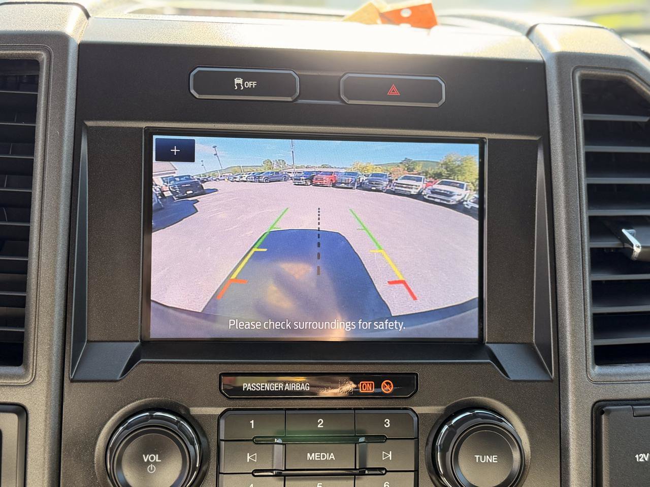 Used 2022 Ford F250 XL w/ Power Equipment Group AWD/4WD image 31