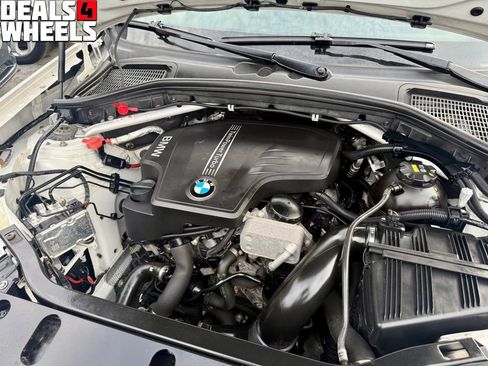 Used 2018 BMW X4 xDrive28i AWD/4WD image 6