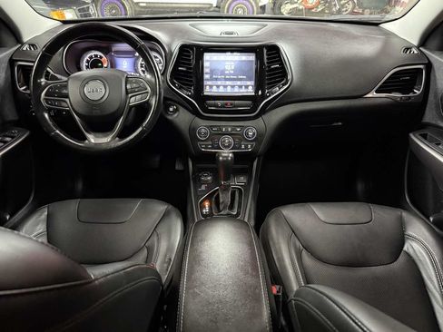 Used 2020 Jeep Cherokee Limited AWD/4WD image 10