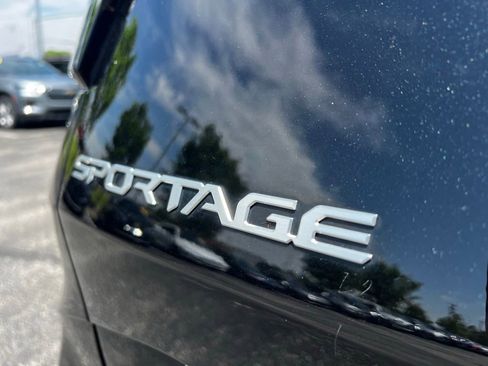 Used 2025 Kia Sportage SX Prestige AWD/4WD image 12