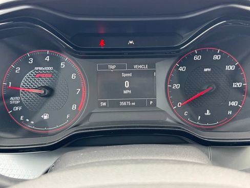 Certified 2024 Chevrolet Trax RS w/ Sunroof Package FWD image 21