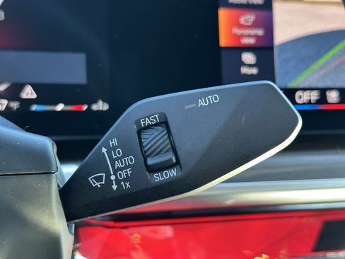 Used 2025 BMW 740i xDrive w/ Executive Package image 37