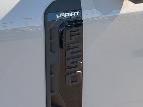 New 2026 Ford F250 Lariat w/ Black Appearance Package image 24