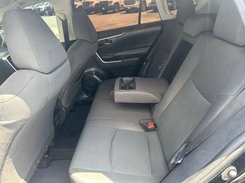 Used 2021 Toyota RAV4 LE FWD image 23