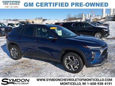 Certified 2024 Chevrolet Trax LT w/ Driver Confidence Package image 25
