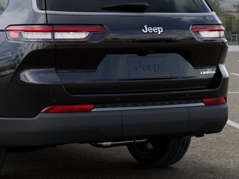 New 2026 Jeep Grand Cherokee L Limited w/ Limited Altitude Package RWD image 14