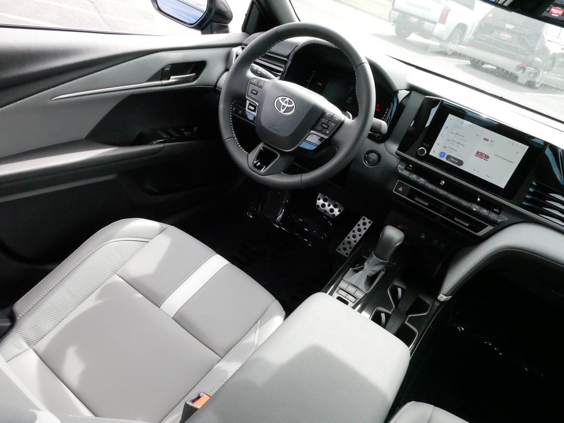 Certified 2026 Toyota Camry SE w/ Convenience Package FWD image 9