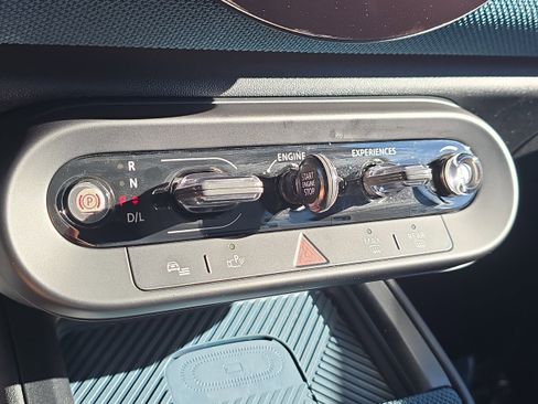 Certified 2025 MINI Cooper Countryman S w/ Comfort Package Max image 22