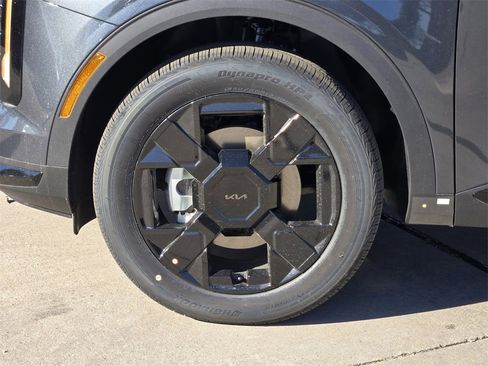 New 2026 Kia Sportage X-Line image 8