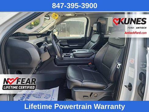 Certified 2025 Ford Expedition Platinum AWD/4WD image 17