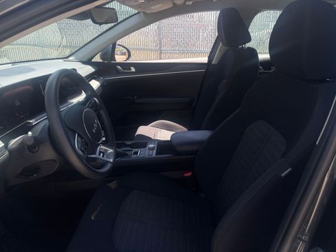 Used 2025 Kia K5 LXS image 25