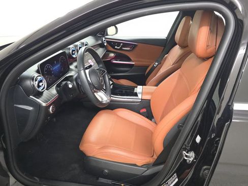 Used 2023 Mercedes-Benz C 300 Sedan w/ Exclusive Trim Package image 4