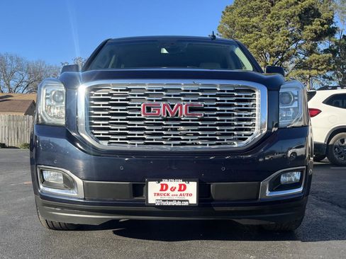 Used 2018 GMC Yukon Denali image 22