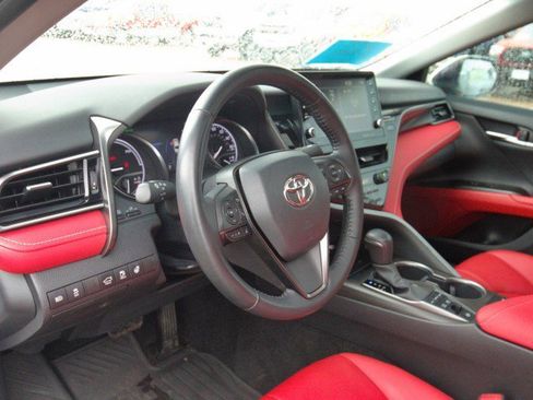 Used 2022 Toyota Camry XSE w/ Cold Weather Package FWD image 15