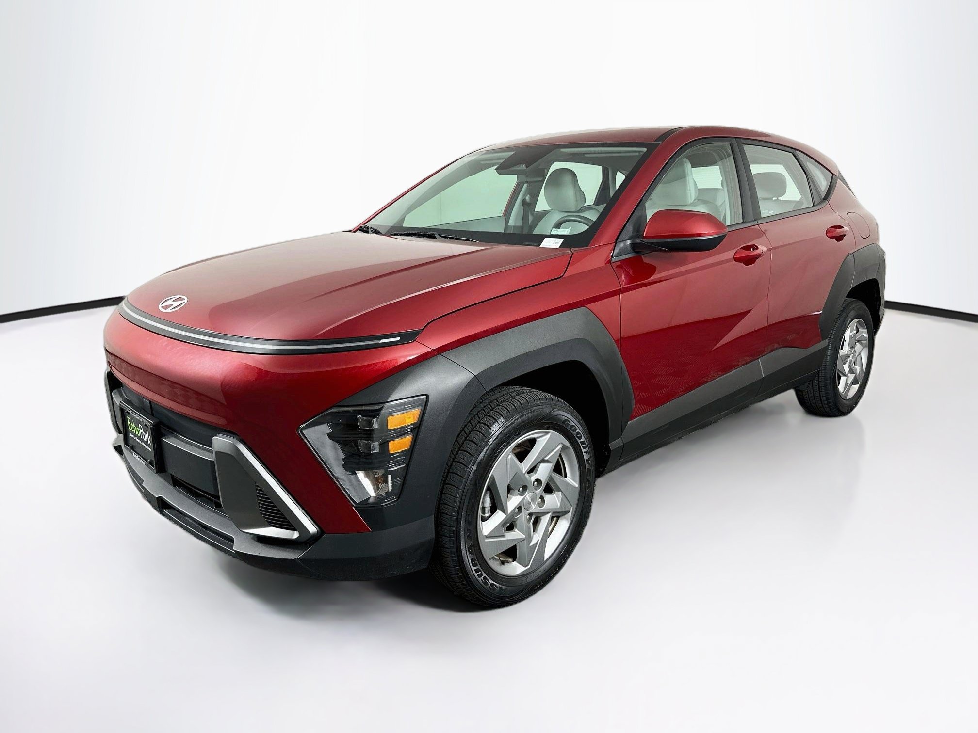 Used 2025 Hyundai Kona SE AWD/4WD image 3