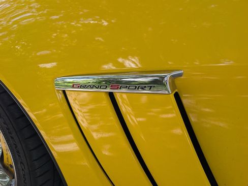 Used 2012 Chevrolet Corvette Grand Sport w/ 2LT Preferred Equipment Group RWD image 9