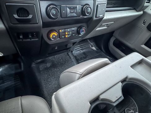 Used 2022 Ford F550 2WD Regular Cab Super Duty image 15