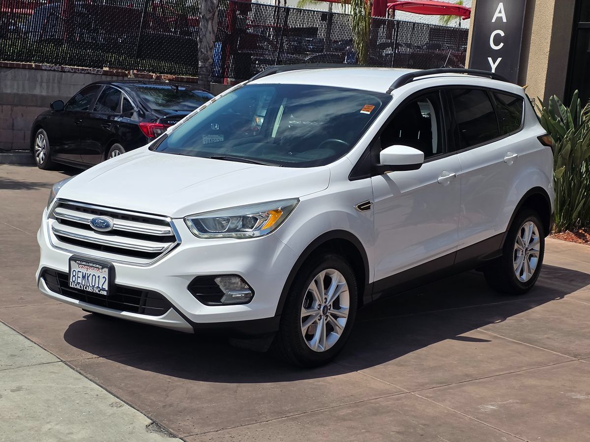 Used 2018 Ford Escape SEL FWD image 5