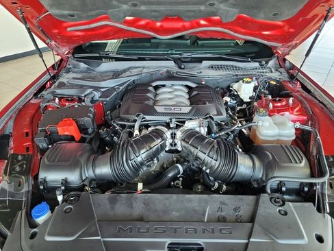 Used 2024 Ford Mustang GT RWD image 27
